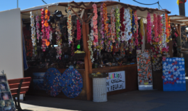 MERCADILLO ARTESANAL DE CONIL (SOLO DISPONIBLE DE JUNIO A SEPTIEMBRE) FOTO EXTERIOR FUENTE INTERNET