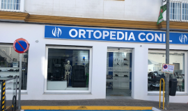 Escaparate de la ortopedia de Conil