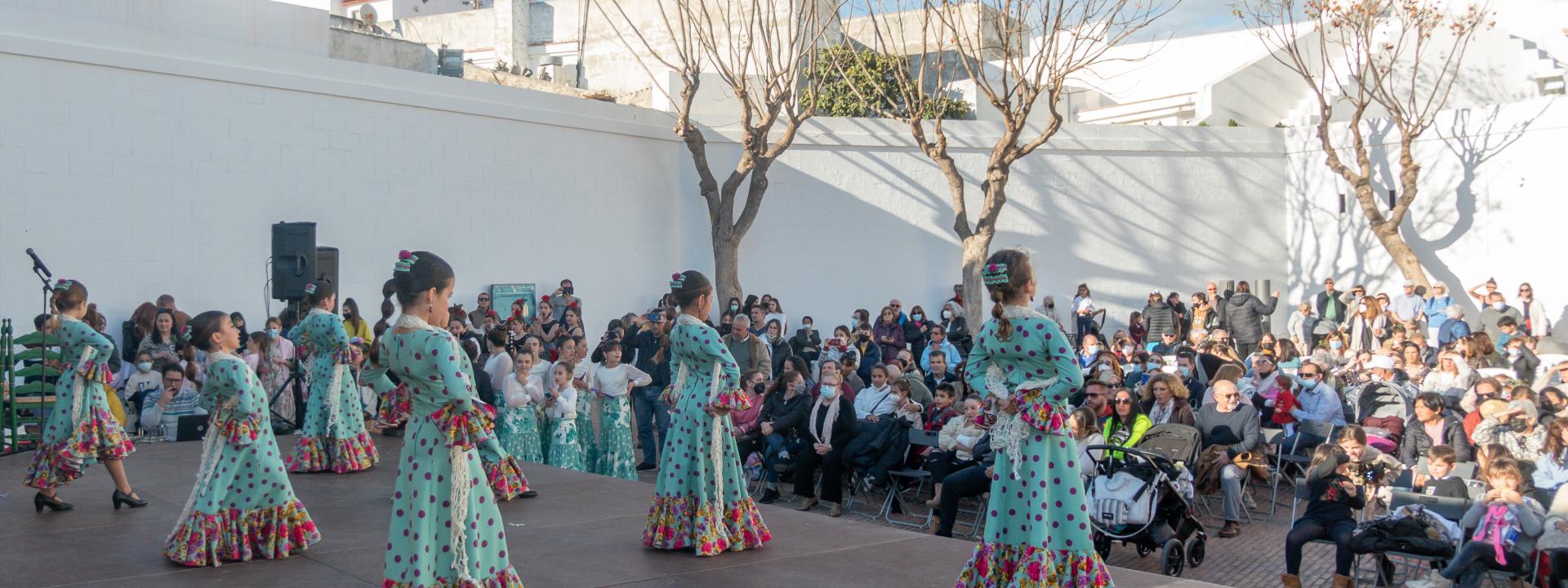 Festival De Bailes Por Tanguillos De Cádiz